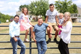 Victor Gamez, Mi Padrino CEO and founder Kim Gamez, and their family.