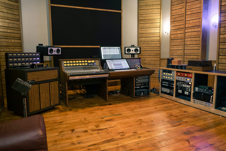 Willis Sound's console room.