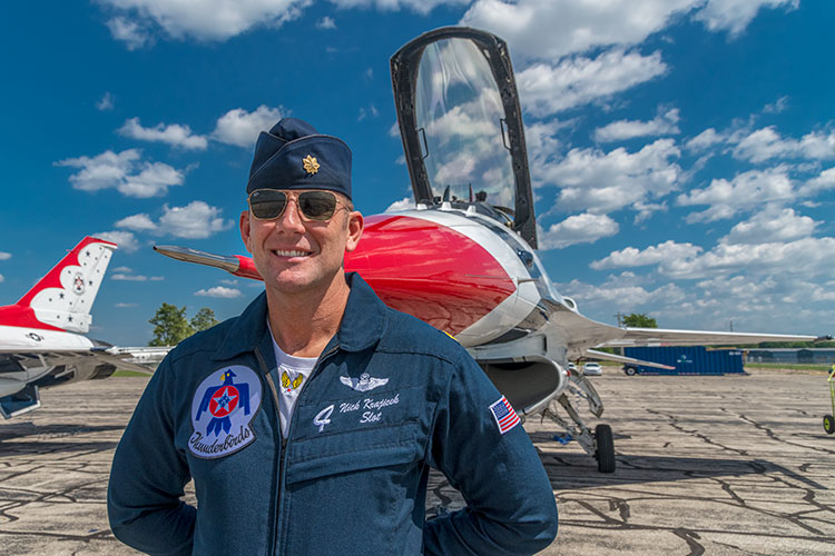 Slot Pilot of the USAF Thunderbirds Major Nick Krajicek