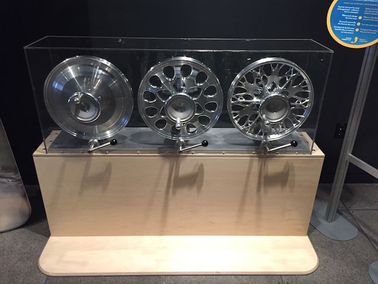 Altair Exhibit at Museum of Ingenuity J. Armand Bombardier.Conventional wheel design (left), typical human-engineered wheel, and wheel design using biomimicry principles.