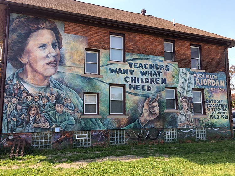 The Mary Ellen Riordan mural as a finished product. Photo by Jon Zemke.