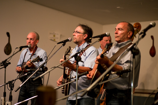 A band plays bluegrass