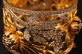 Gold and jewelry can make for a valuable business.