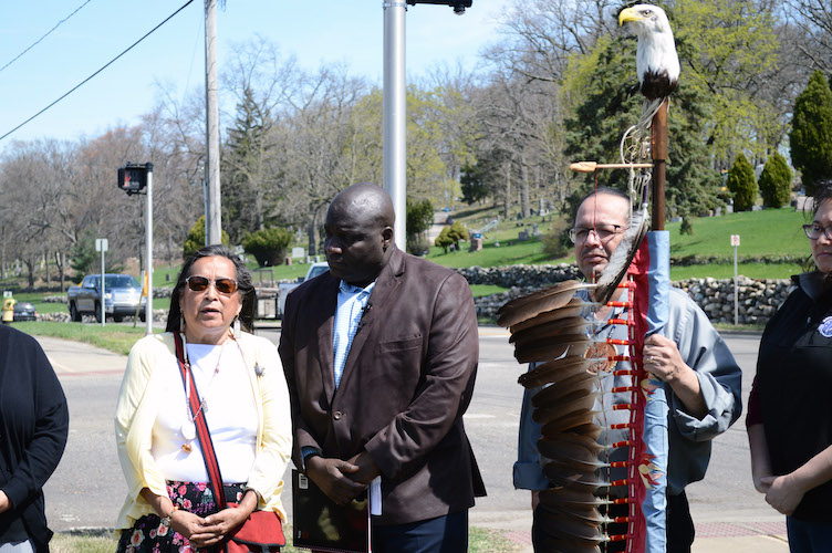 Phyllis Davis, Kalamazoo Mayor Bobby Hopewell, and Gun Lake council member Jeff Martin at the placement of the first Pottawatomi Reservation Line signs April 22.