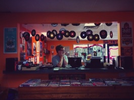 Corner Record Shop3