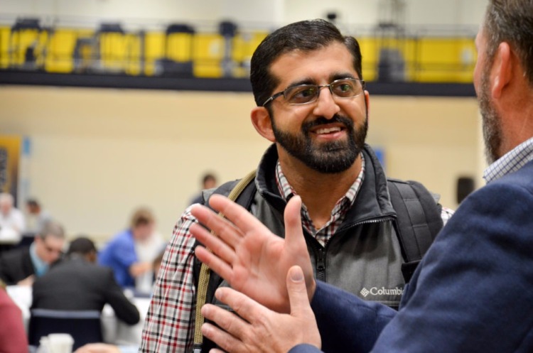 Paul Singh chats with Sen. Phil Pavlov at Startup School./Courtesy Anson Pavlov/Finch Multimedia