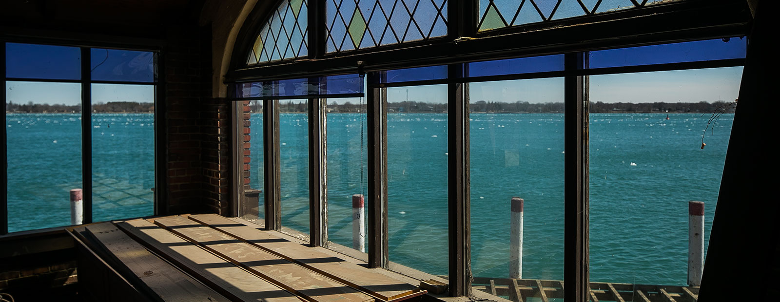 Visitors to the St. Clair Inn will enjoy breathtaking views of the water.