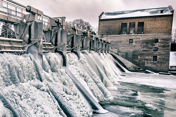 Barton Dam/Photo by Doug Coombe