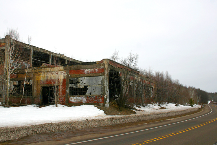 An abandoned structure along the highway near Torch Lake. 