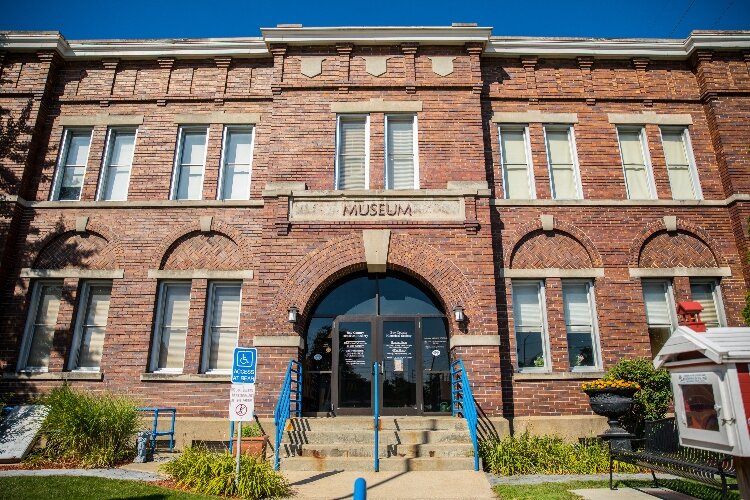 The Historical Museum houses not only local history, but also the Michigan Rock and Roll Legends Hall of Fame.