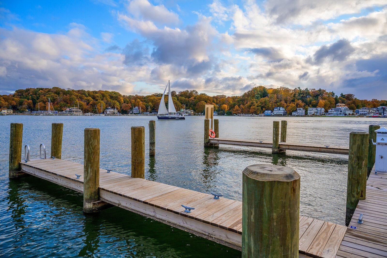 Ottawa Beach Marina. Photo by Doug Coombe.