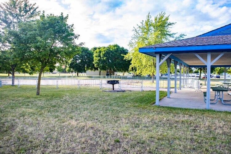 An existing pavilion near Play City offers a place to get out of the sun and enjoy a snack or picnic lunch.