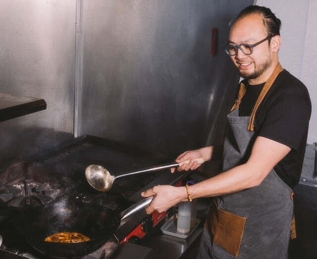 Tony Vu es el chef ejecutivo de The Good Bowl Eatery, en Traverse City. 