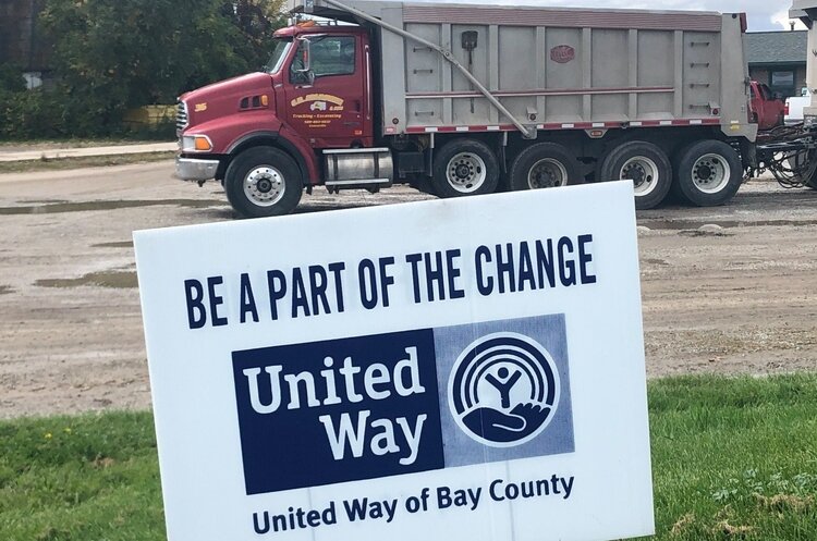 The United Way board credits current CEO Marybeth Laisure with leading the organization through difficult times, mergers, and other changes.