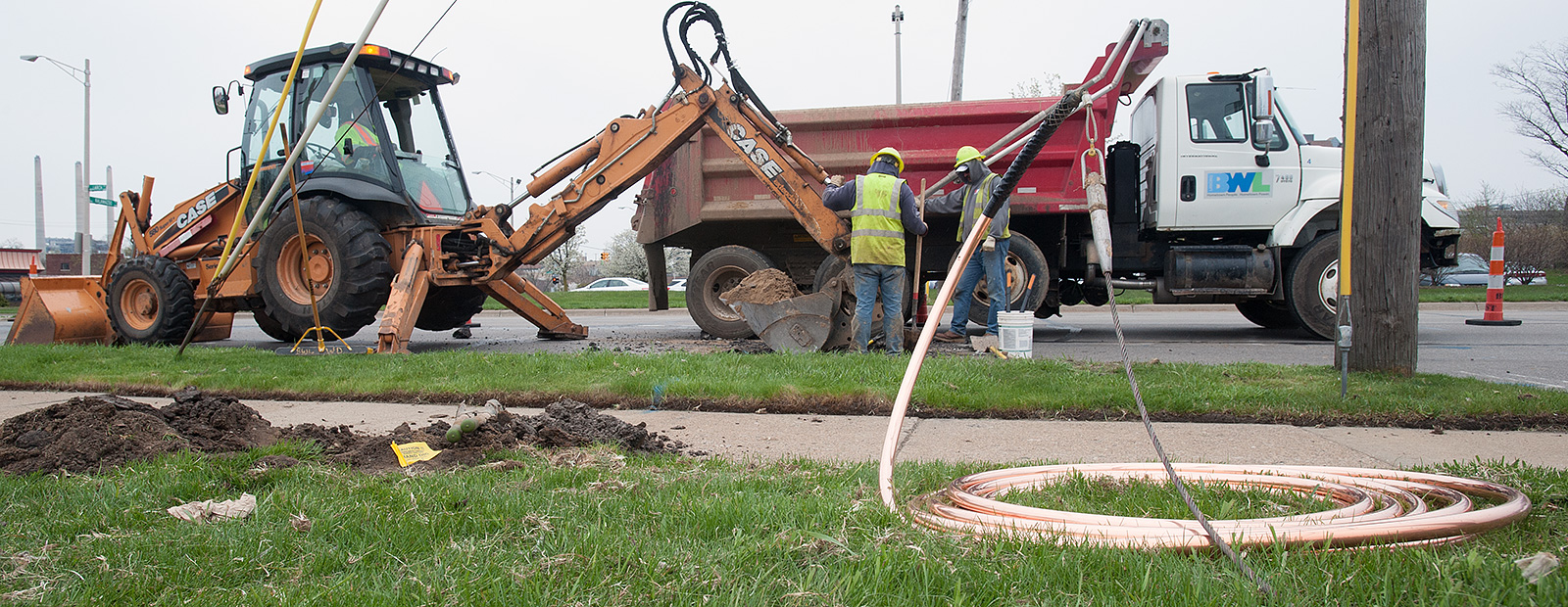 BWL crews replacing lead lines in Lansing - Photo Dave Trumpie