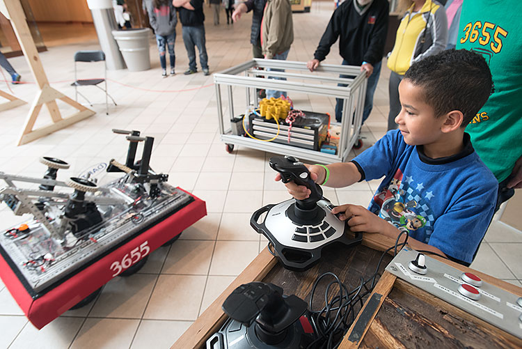 Lansing's Maker Faire - Photo Dave Trumpie