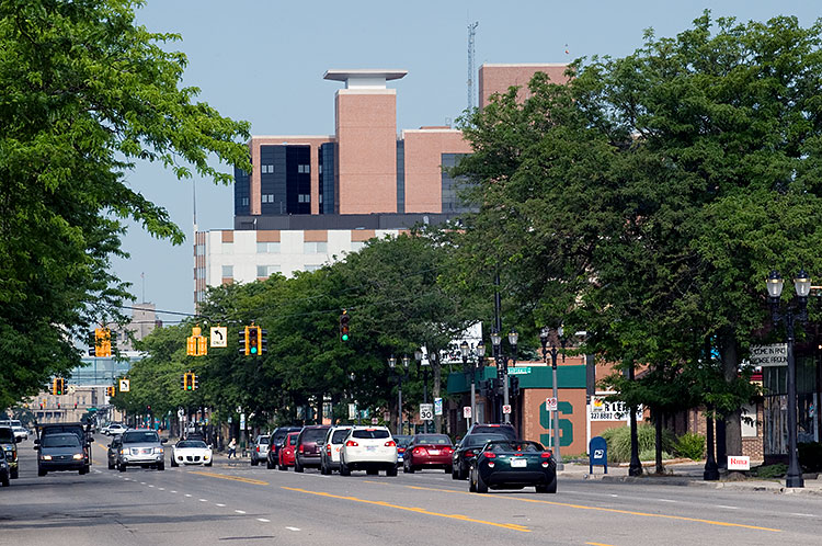 Michigan Avenue - Photo Dave Trumpie