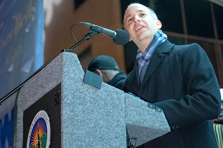 Mayor Andy Schor at Silver Bells in the City - Photo Dave Trumpie