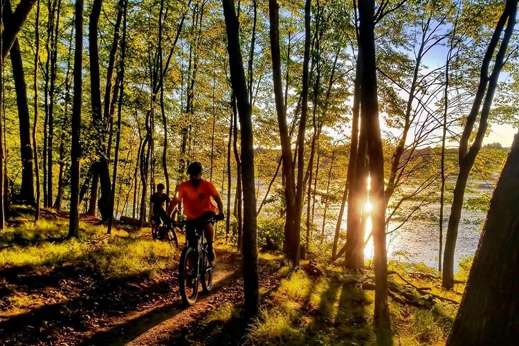 Bikers hit the Wnn Lop at DTE Trail.