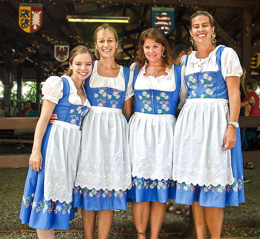 Dancers at German Park