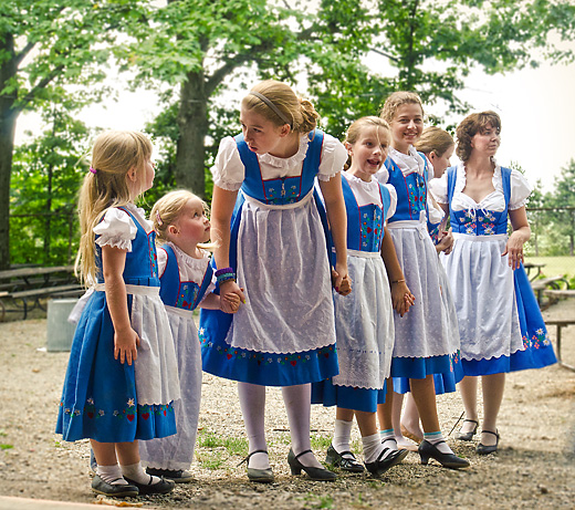 Dancers at German Park