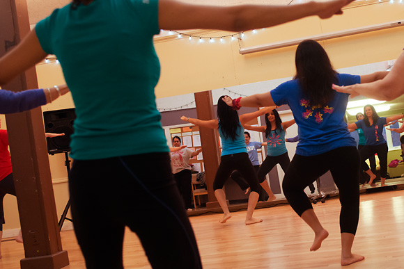 Anuja Rajendra teaching a Bollyfit class in Burns Park