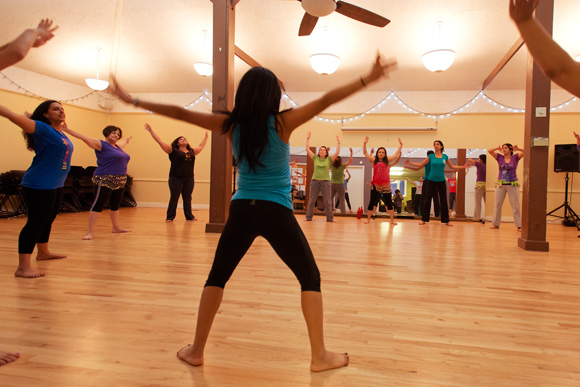 Anuja Rajendra teaching a Bollyfit class in Burns Park