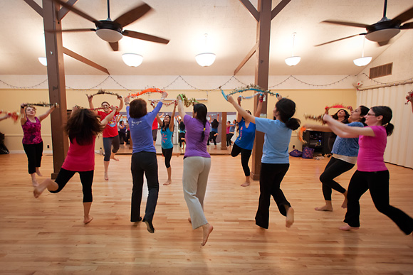 Anuja Rajendra teaching a Bollyfit class in Burns Park