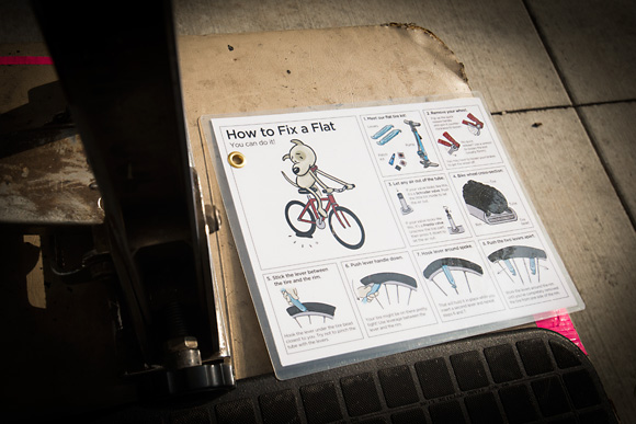 How to fix a flat instructions at Common Cycle