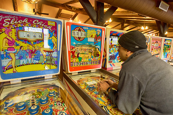 Clay Harrell at the Ann Arbor Pinball Museum