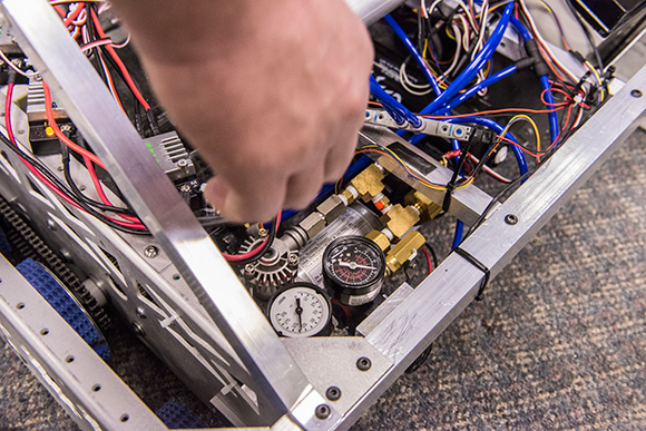 Skyline High School Robotics Eagle Imperium Team 3322