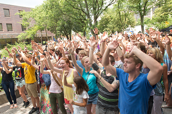 Sonic Lunch crowd at Liberty Plaza