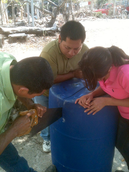 Contstructing the early barrel version of the Oasis Aquaponics system