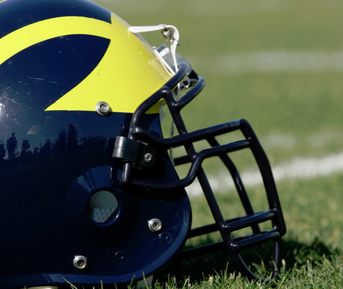 UM Helmet