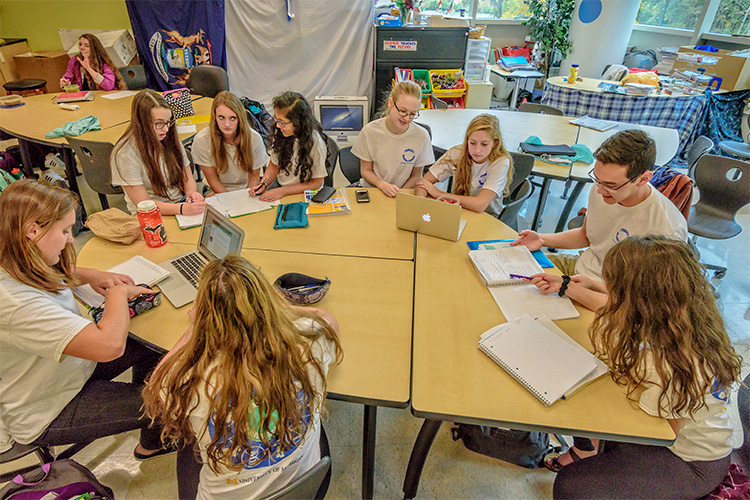 Project Healthy Schools Health Ambassadors meeting at Skyline High School