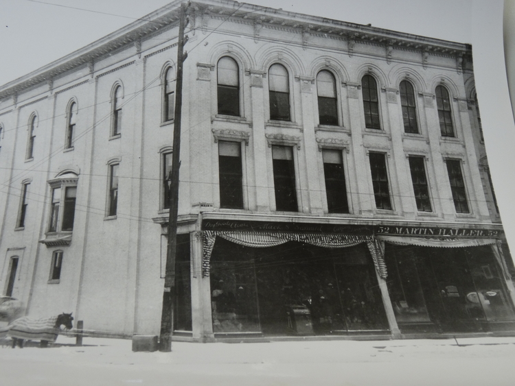 Martin Haller storefront.