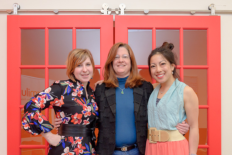 Larrea Young, Sue Dean and Grace Hsia of Warmilu