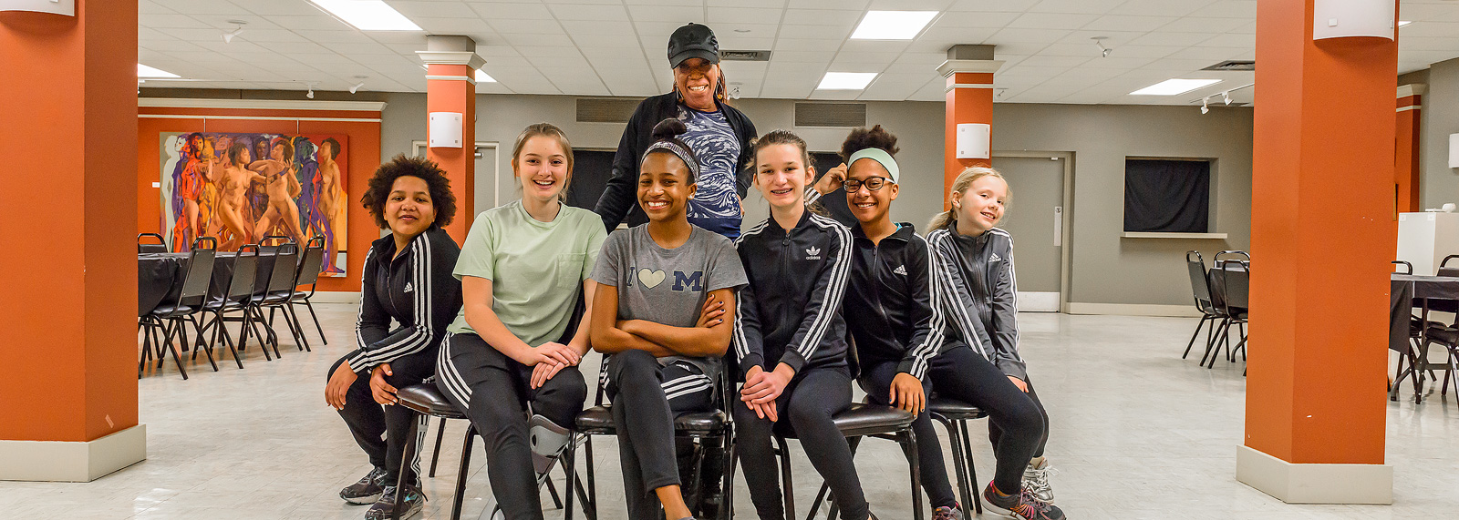 Gina Danene Thompson with one of her dance classes at the Riverside Arts Center