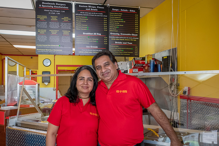 Shivani and Prafulla Kharkar at Veg-O-Rama