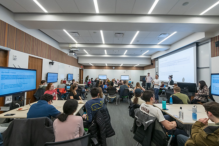 A WeListen group discussion at U of M