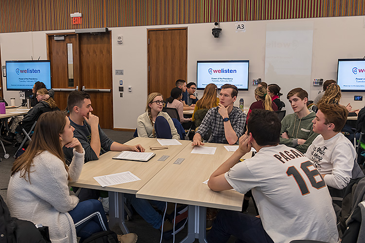 A WeListen group discussion at U of M