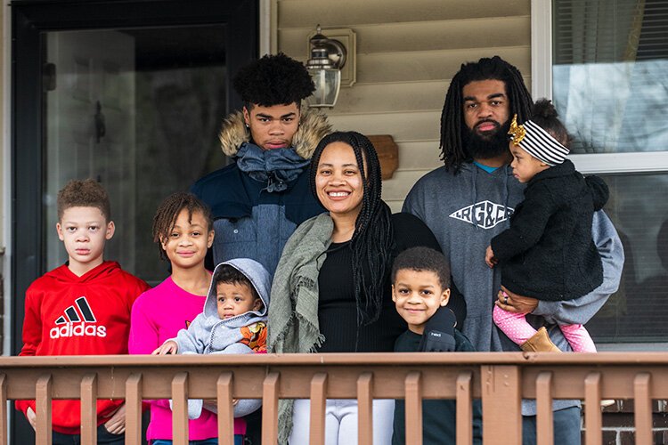 Jahshua, Jah'Niya, Jahleel, Jaheem, Najma, Jahn, Melvin, and Jah'Nyla Treadwell.