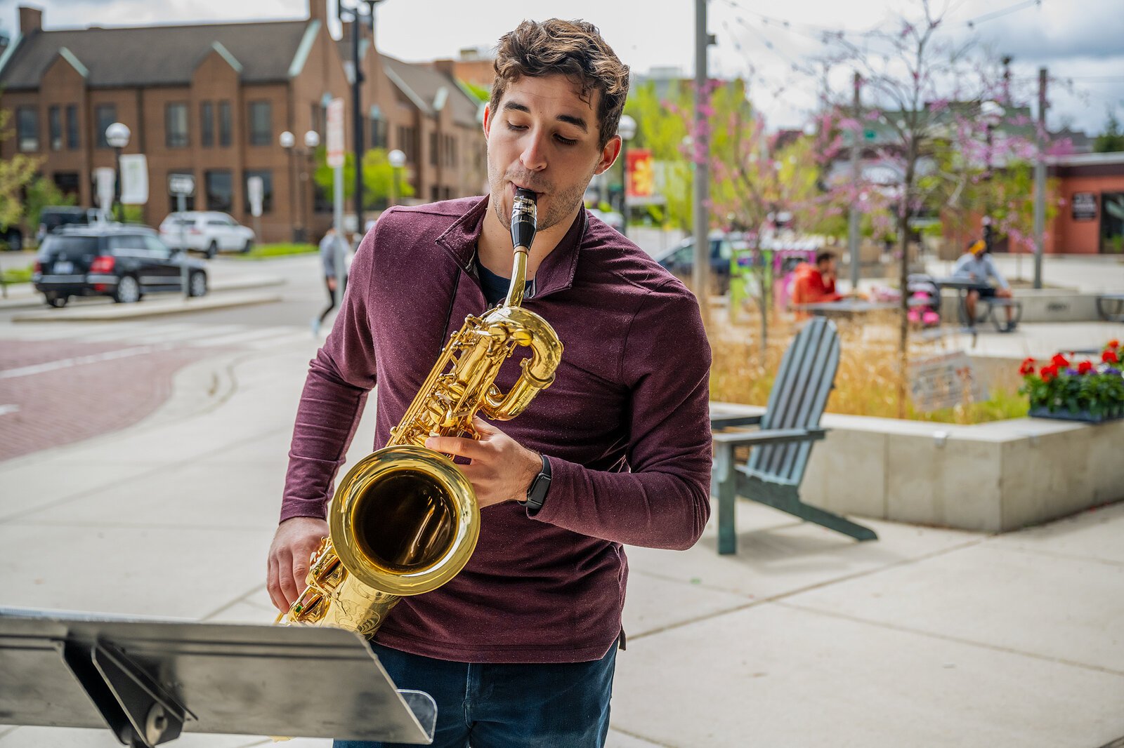Matthew Koester playing at an Ann Arbor Camerata performance at Kerrytown Farmers Market.