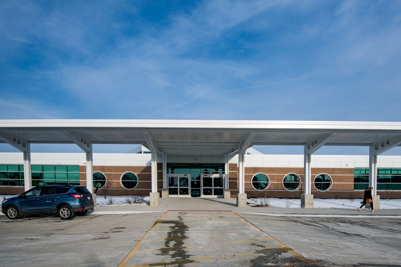 The High Point School entrance.