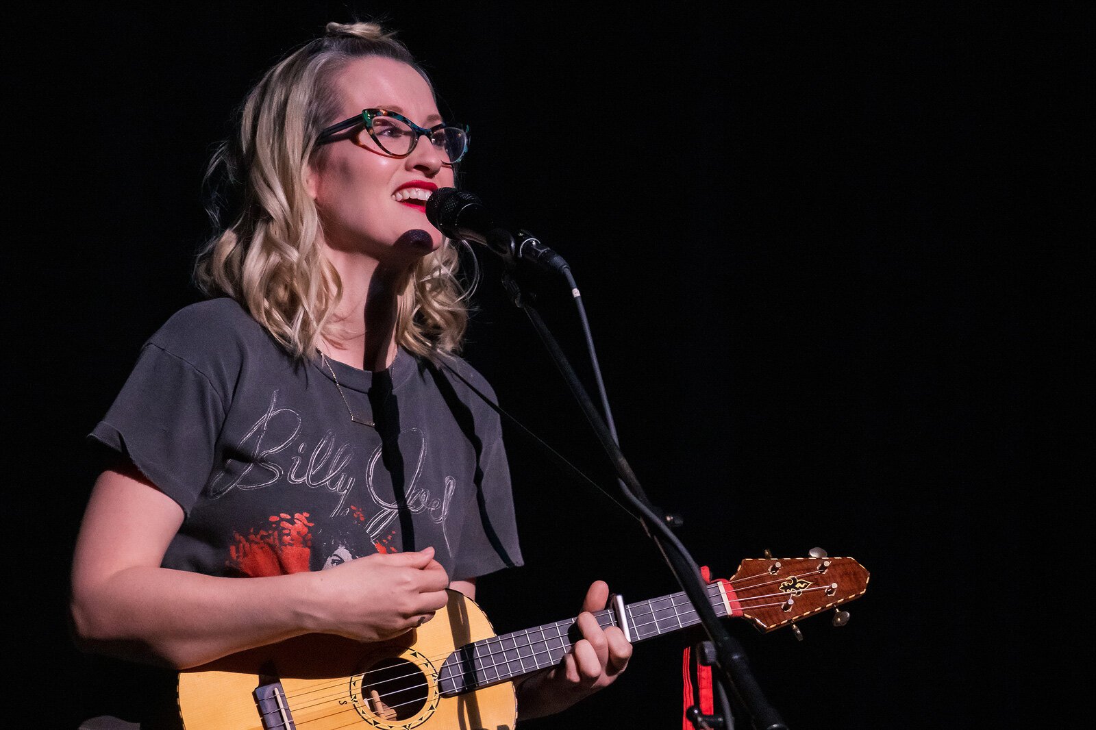 Ingrid Michaelson at the 2020 Ann Arbor Folk Festival.