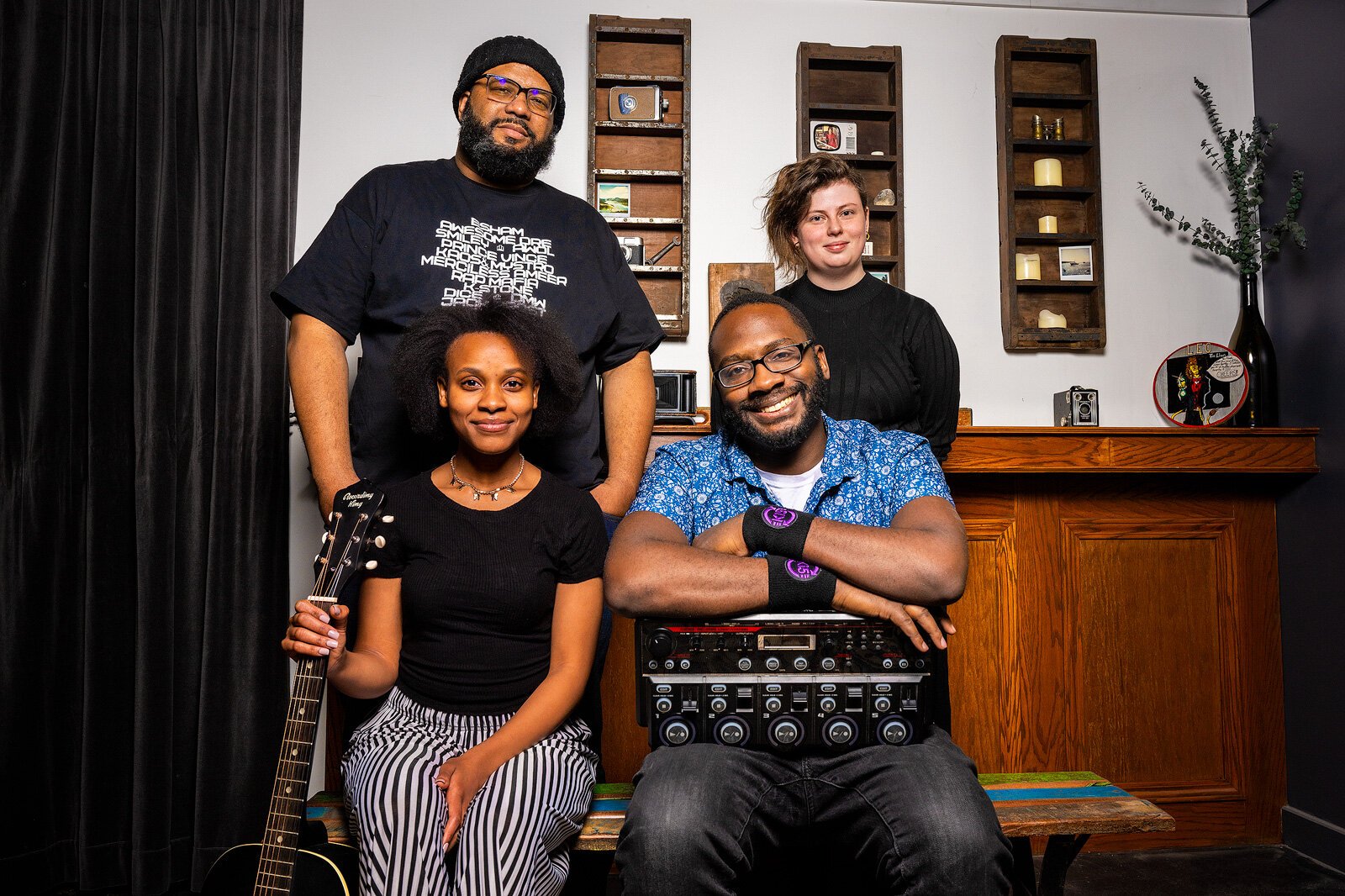 L to R Front row - Lorian Janie, Ki5, back row - Rod Wallace, Maia Evans at Leon Loft.