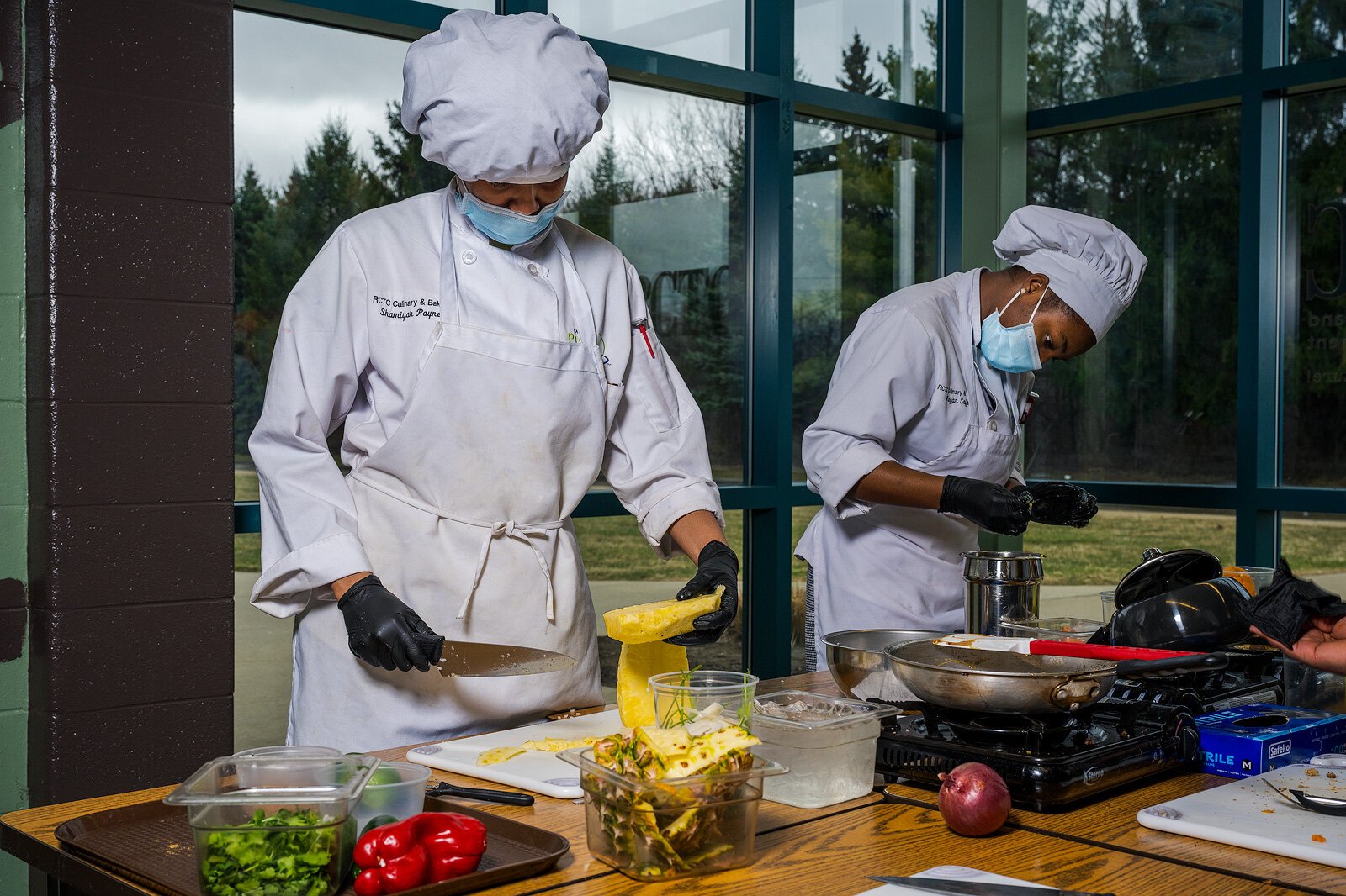 Ypsilanti Community High School students at the RCTC culinary arts program.