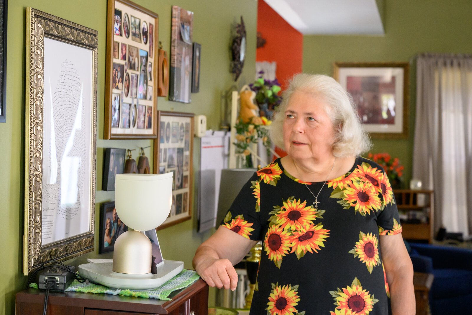 Janis Keller with her ElliQ unit.