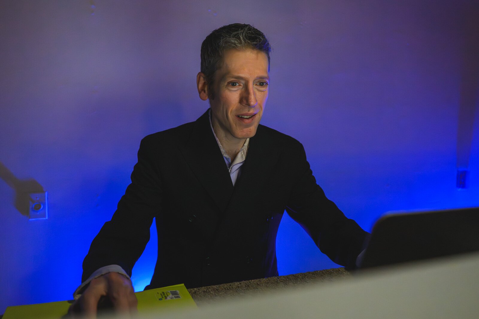 DJ Steve Darmo at the November Community Milonga.
