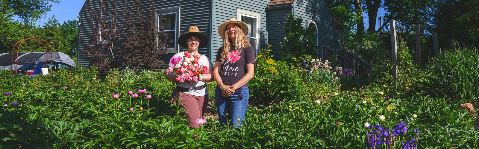 Kate Morris and Ginny Blades at We Adore Flowers.